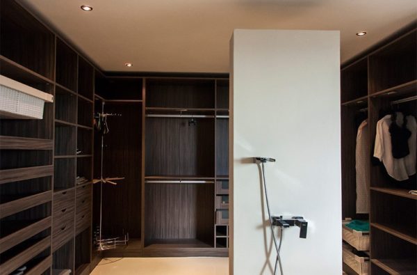 Expressionsmetis Furniture Walk In Wardrobe Built In