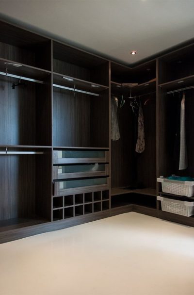 Expressionsmetis Furniture Walk In Wardrobe Customised