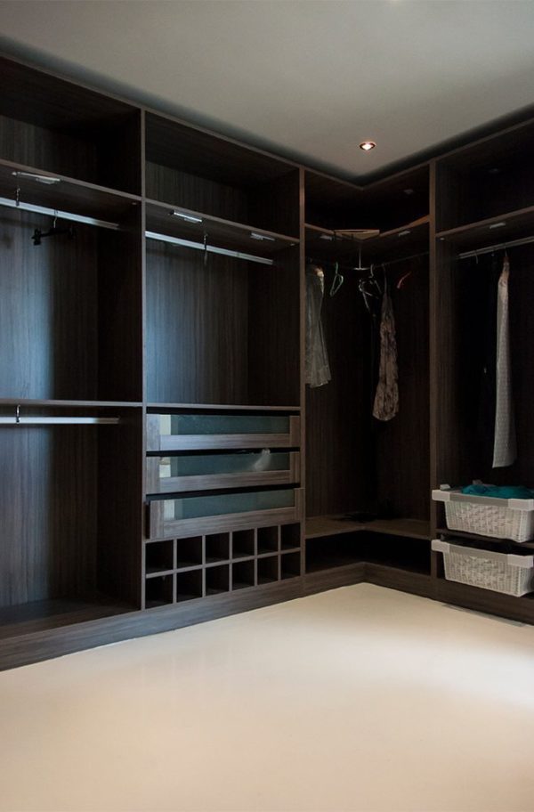 Expressionsmetis Furniture Walk In Wardrobe Customised